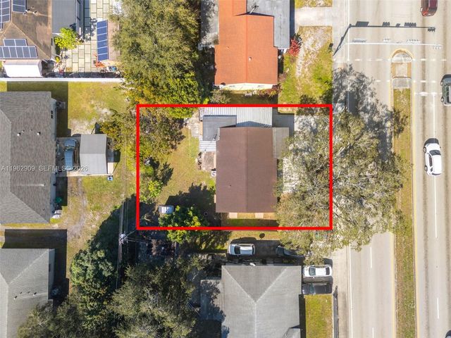 16350 NW 37th Ave, Miami Gardens, FL 33054