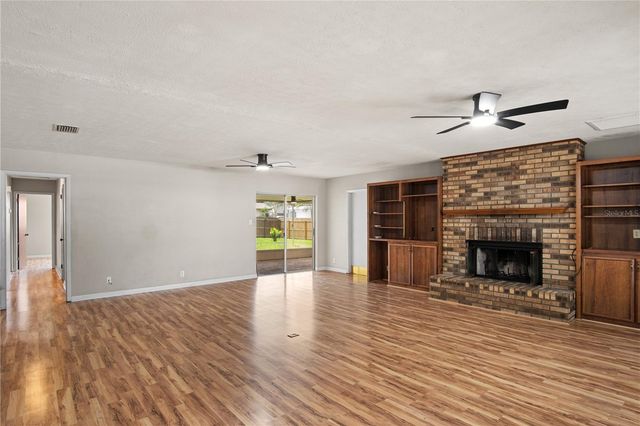 2217 BOXWOOD WAY, Brandon, FL 33511