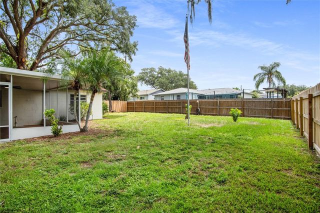 2217 BOXWOOD WAY, Brandon, FL 33511