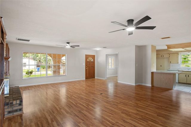 2217 BOXWOOD WAY, Brandon, FL 33511