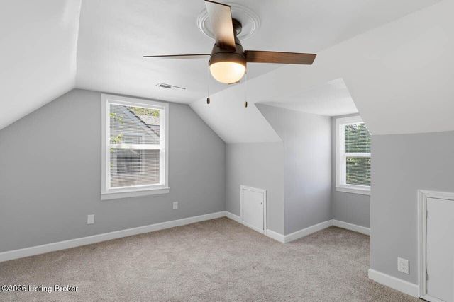 233 Monohan Dr, Louisville, KY 40207