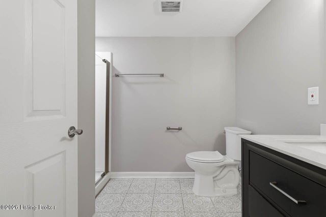 233 Monohan Dr, Louisville, KY 40207