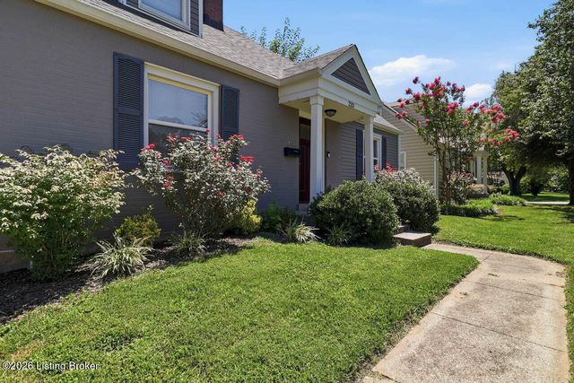 233 Monohan Dr, Louisville, KY 40207