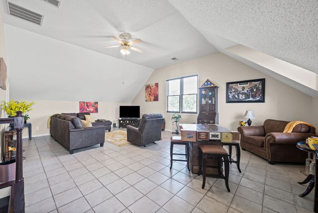 215 Avignon Way, Clarksville, TN 37043