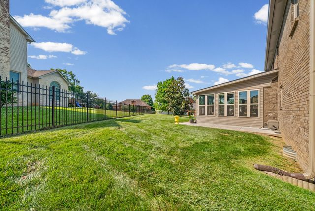 215 Avignon Way, Clarksville, TN 37043