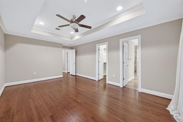 5323 Briarbend Drive, Houston, TX 77096