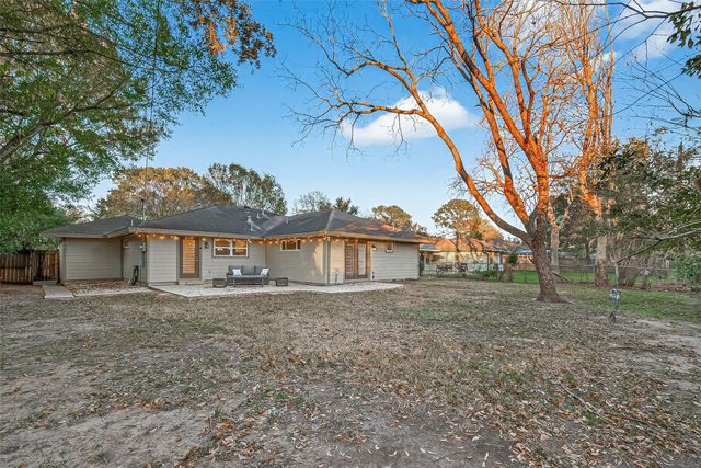 5323 Briarbend Drive, Houston, TX 77096