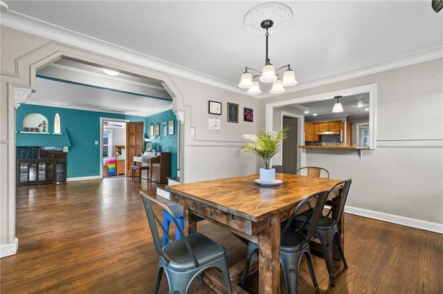 719 E Gregory Boulevard, Kansas City, MO 64131