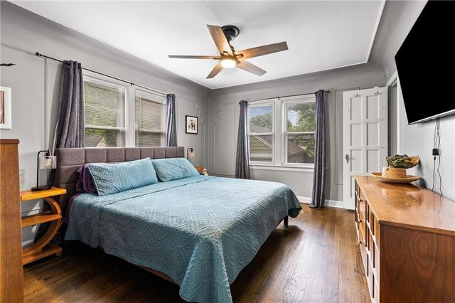 719 E Gregory Boulevard, Kansas City, MO 64131