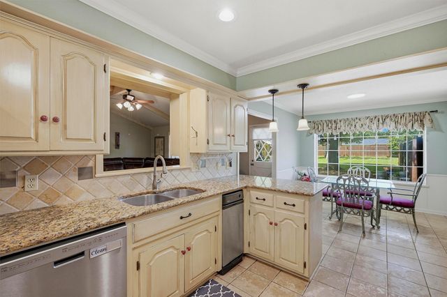 3008 Redbud Trail, Sherman, TX 75092