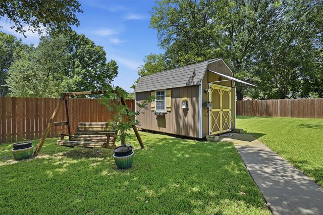 3008 Redbud Trail, Sherman, TX 75092