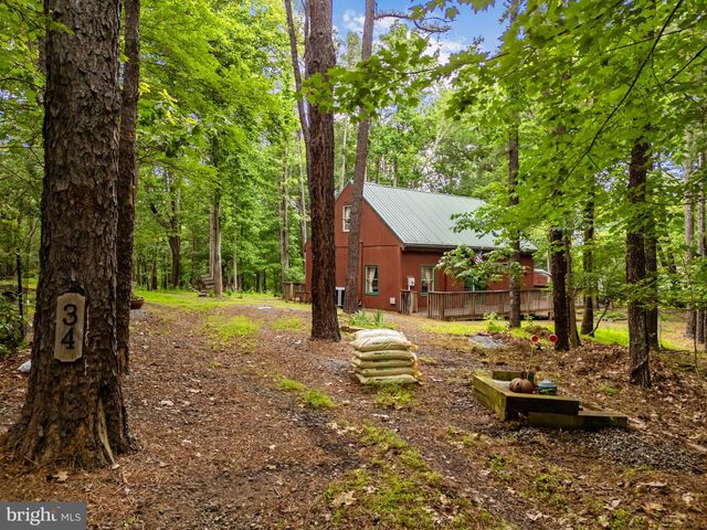 295 CREEKVIEW LN, Berkeley Springs, WV 25411