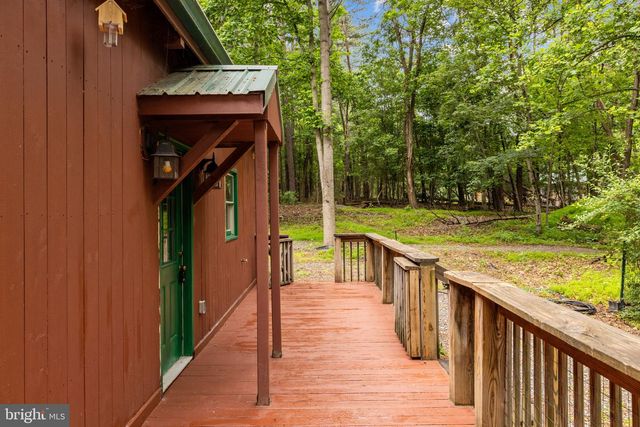 295 CREEKVIEW LN, Berkeley Springs, WV 25411