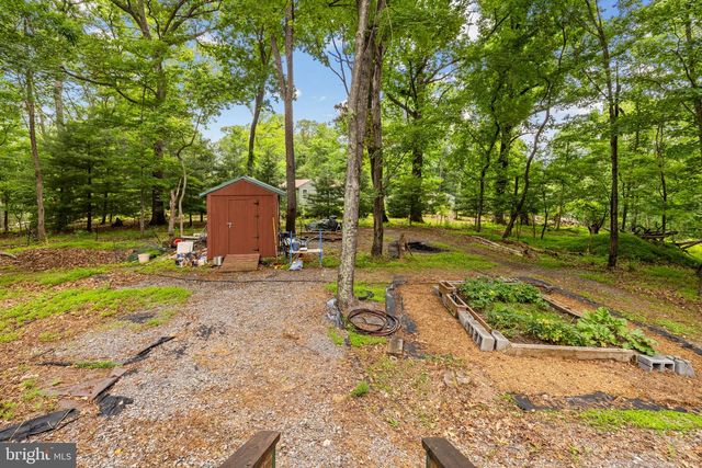 295 CREEKVIEW LN, Berkeley Springs, WV 25411