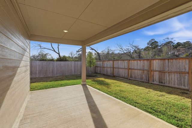 18037 Martin Pines Drive, Conroe, TX 77316