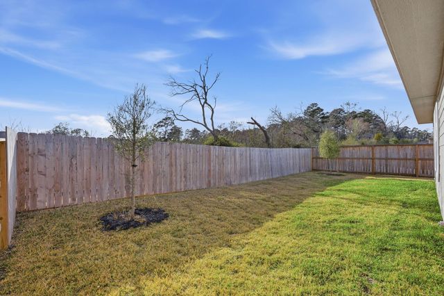 18037 Martin Pines Drive, Conroe, TX 77316