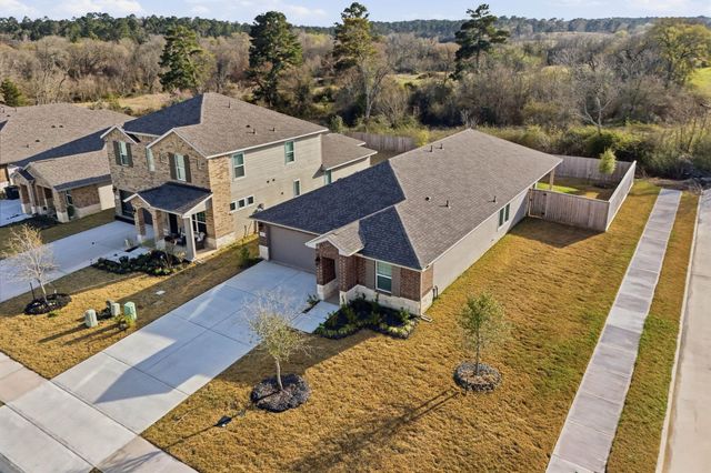 18037 Martin Pines Drive, Conroe, TX 77316