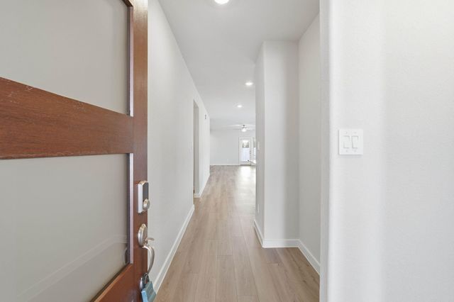 18037 Martin Pines Drive, Conroe, TX 77316