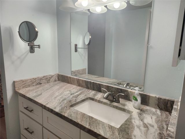1008 APOLLO BEACH BOULEVARD 204, Apollo Beach, FL 33572