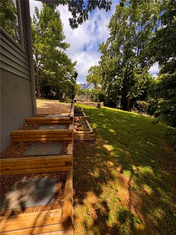 723 Lakeview Drive, Rogers, AR 72756