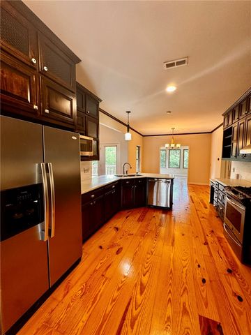 723 Lakeview Drive, Rogers, AR 72756