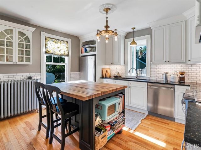 411 N Columbus Street, Pacific, MO 63069
