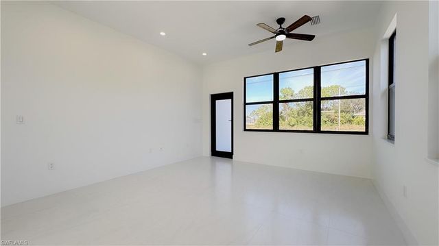 714 Chambers ST E, Lehigh Acres, FL 33974