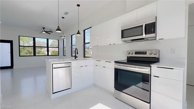 714 Chambers ST E, Lehigh Acres, FL 33974