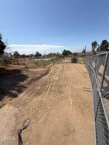234 E Las Flores Drive, Altadena, CA 91001