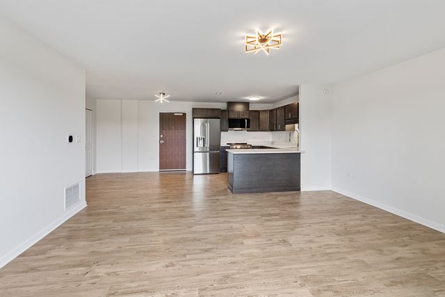 200 Park Avenue 435, Calumet City, IL 60409