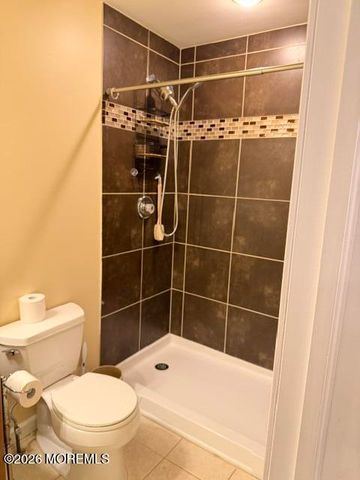 10 Maurice Avenue, Holmdel, NJ 07733