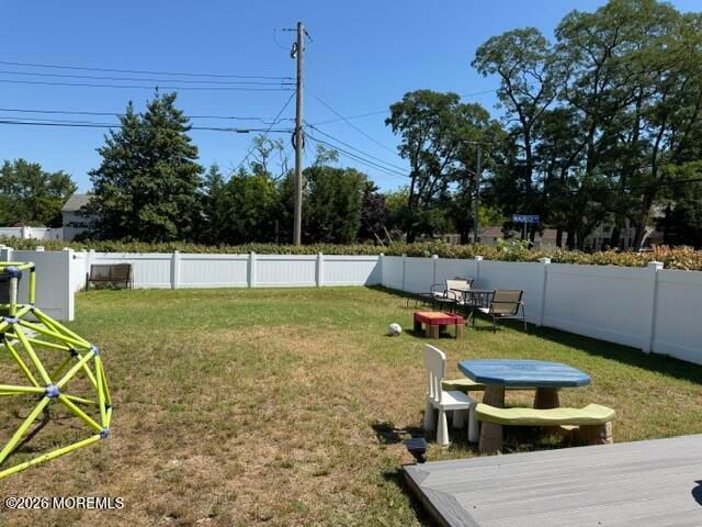 10 Maurice Avenue, Holmdel, NJ 07733