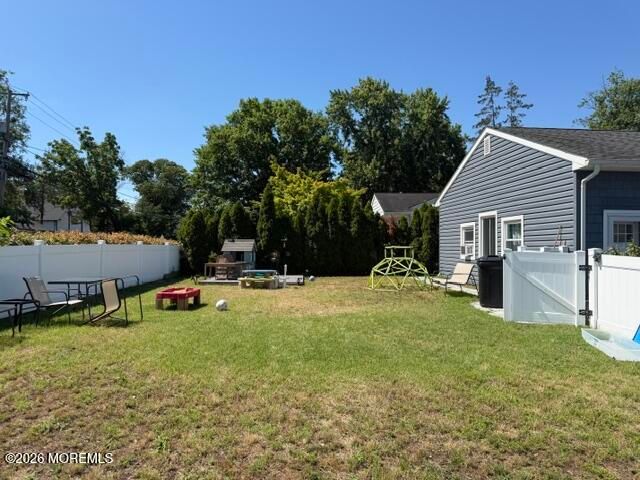 10 Maurice Avenue, Holmdel, NJ 07733
