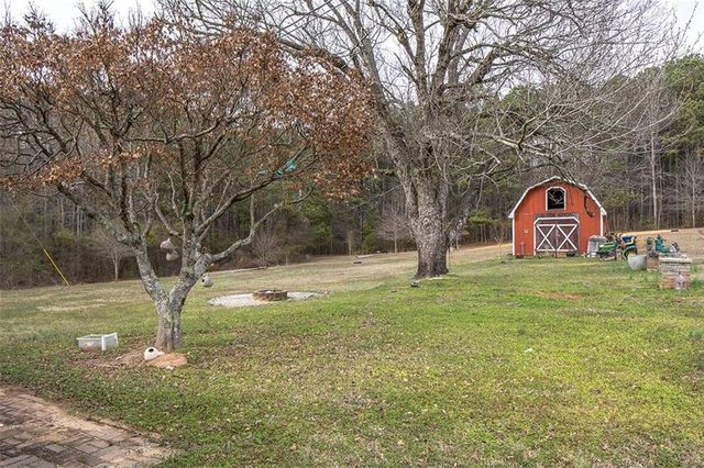 724 Earl North Road, Newnan, GA 30263