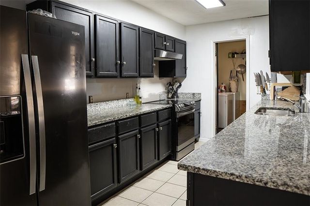 724 Earl North Road, Newnan, GA 30263