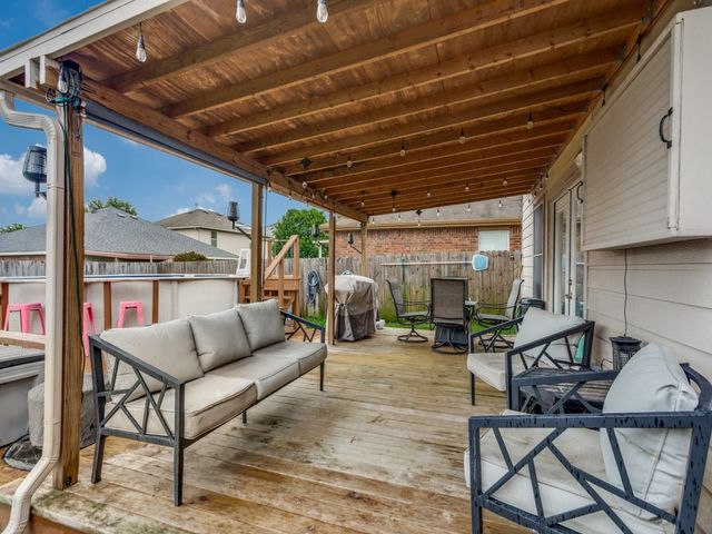 153 Jefferson Drive, Venus, TX 76084