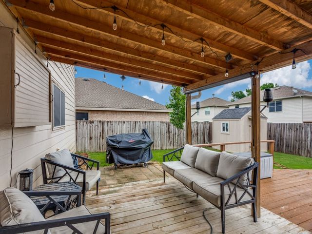 153 Jefferson Drive, Venus, TX 76084