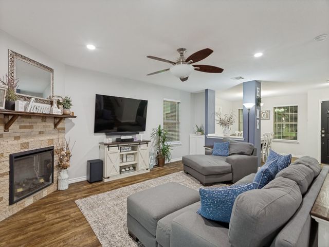 153 Jefferson Drive, Venus, TX 76084