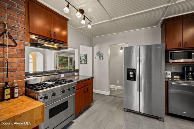 726 N B ST, Coeur D'alene, ID 83814