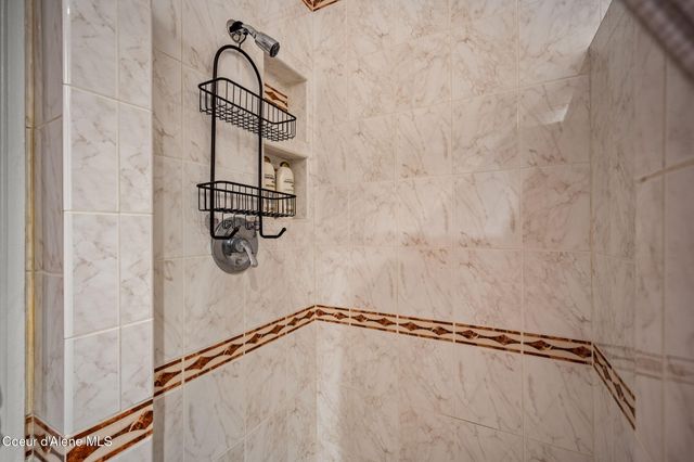 726 N B ST, Coeur D'alene, ID 83814