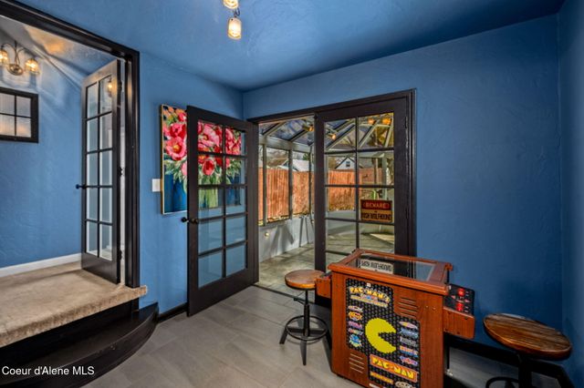 726 N B ST, Coeur D'alene, ID 83814