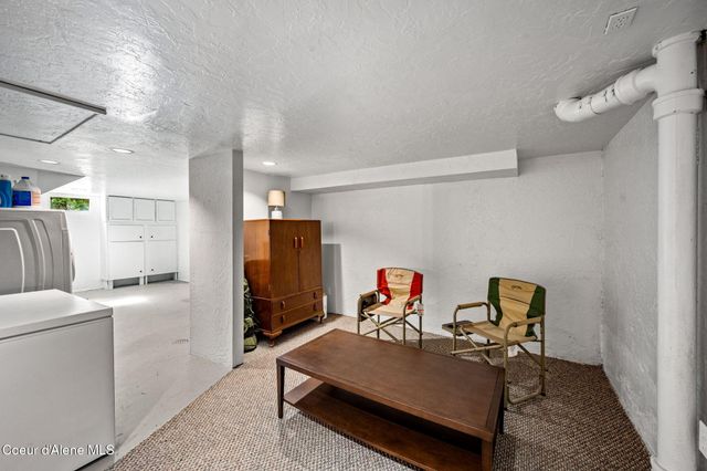 726 N B ST, Coeur D'alene, ID 83814