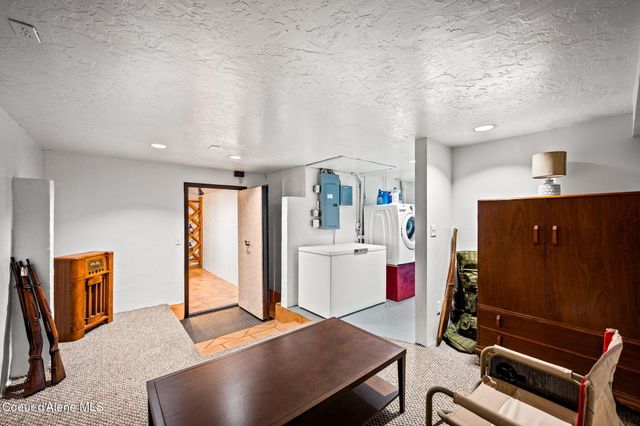 726 N B ST, Coeur D'alene, ID 83814