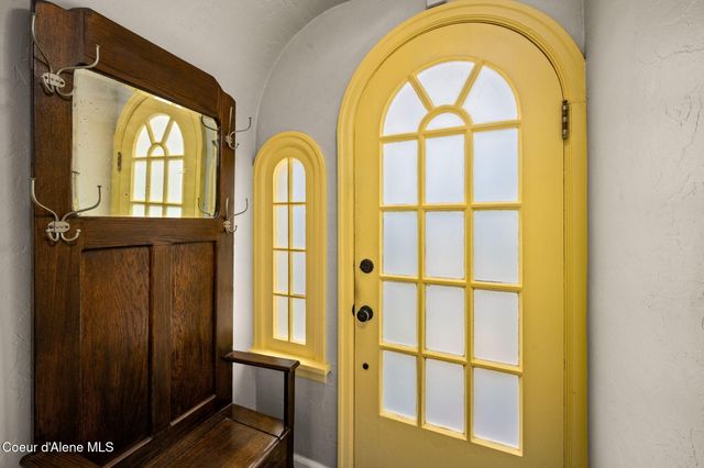 726 N B ST, Coeur D'alene, ID 83814