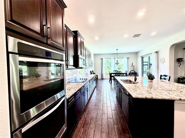 1879 WHITEWILLOW DRIVE, Wesley Chapel, FL 33543