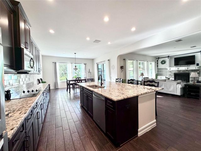 1879 WHITEWILLOW DRIVE, Wesley Chapel, FL 33543