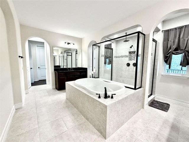 1879 WHITEWILLOW DRIVE, Wesley Chapel, FL 33543