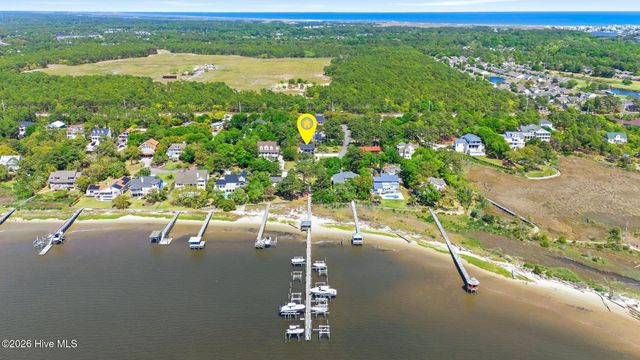 9017 Saint Stephens Place, Wilmington, NC 28412