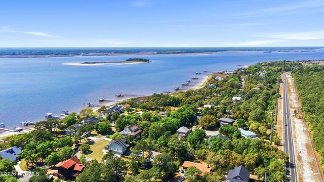 9017 Saint Stephens Place, Wilmington, NC 28412