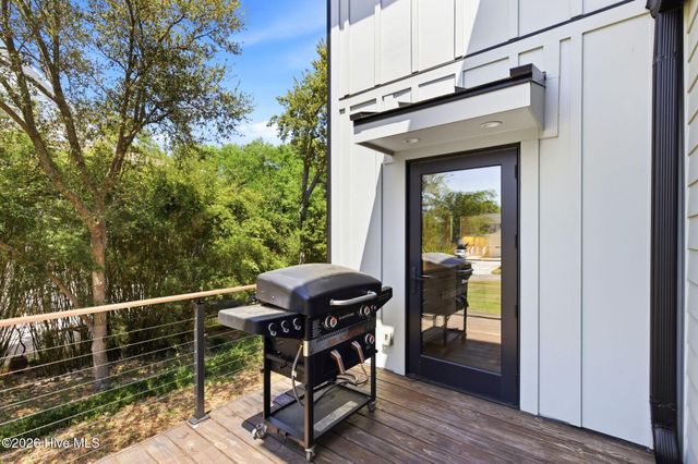9017 Saint Stephens Place, Wilmington, NC 28412